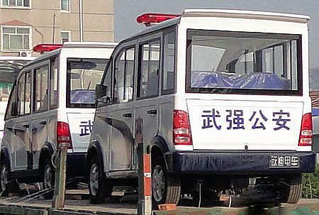 武強縣公安局配備躍迪電動巡邏車