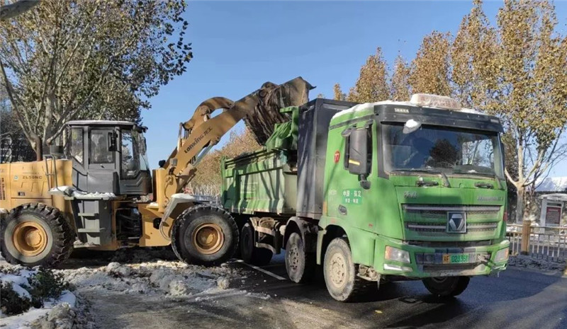 躍迪運雪車丨躍迪新能源渣土車變身運雪車