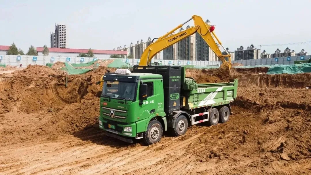 躍迪新能源渣土自卸車-開啟綠色運(yùn)輸新時(shí)代